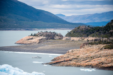 8K纸相对于A4纸有多大？