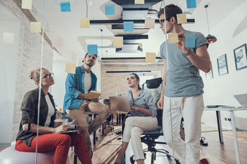 8K纸相对于A4纸有多大？